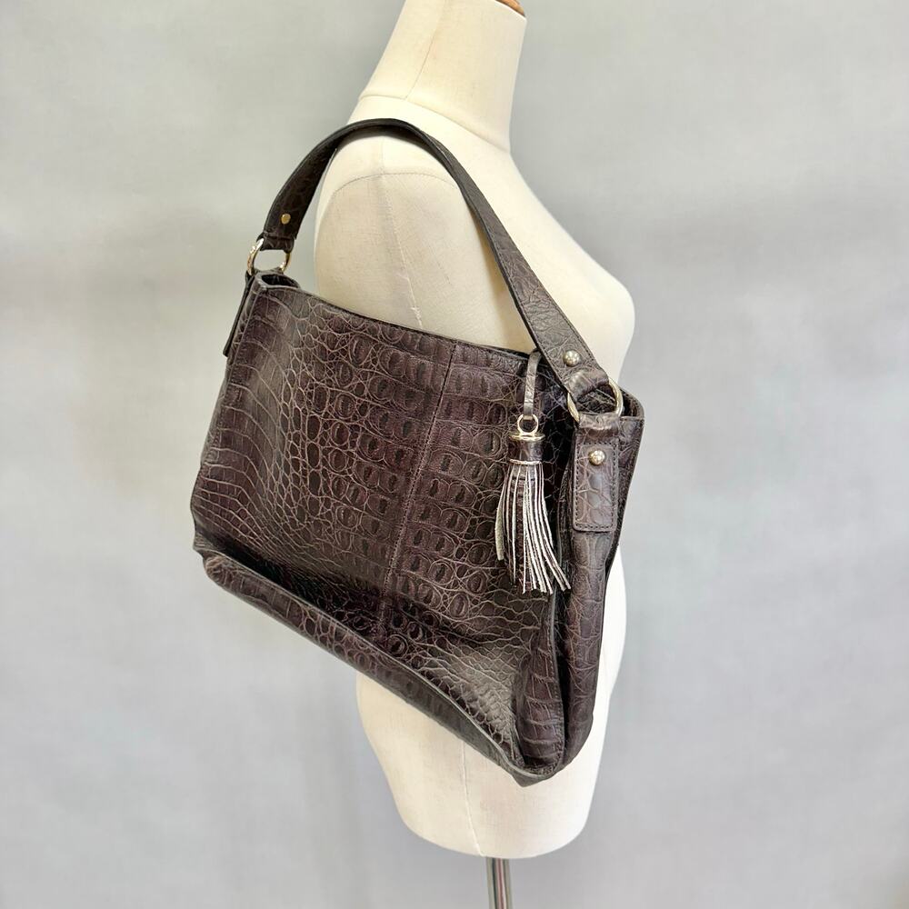 Talbots brown‎ croc embossed 100% leather medium shoulder bag tassel accent